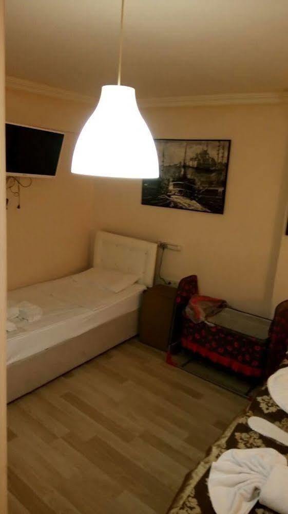 Economy hotel Mini House