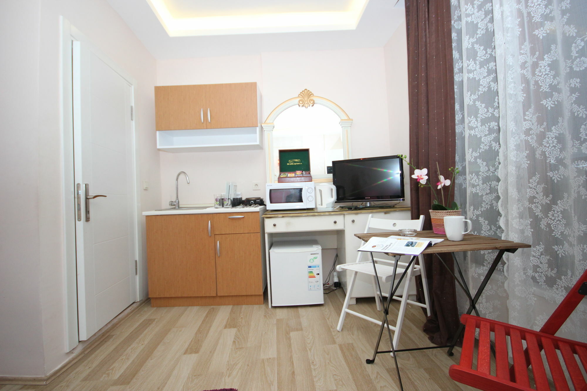 Mini House Ekonomik otel